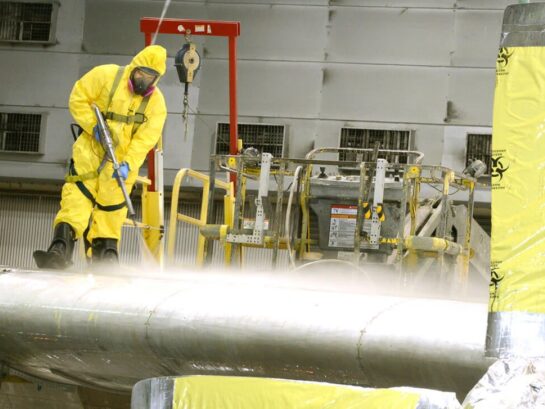 Abrasive blast